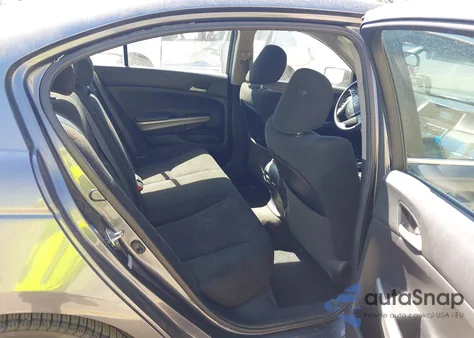 2010 Honda Accord 2.4 Ex from USA, damaged, VIN 1HGCP2F78AA058024